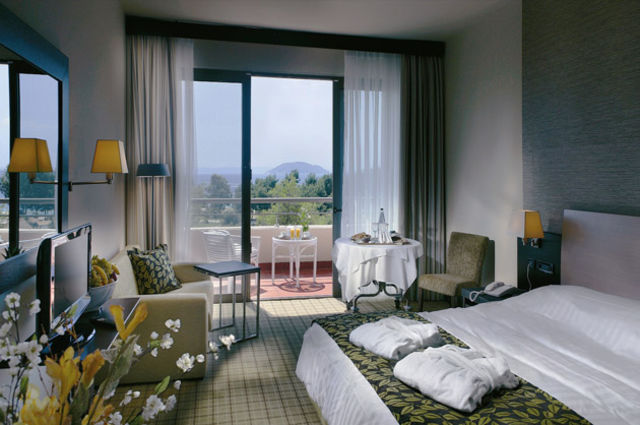 Porto Carras Sithonia - family premium suite sv (3 bedrooms)